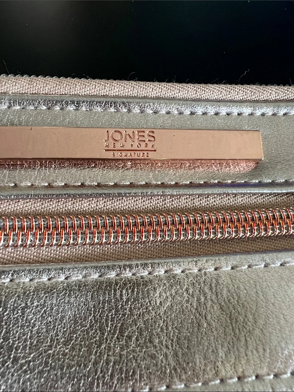 Jones New York sleek metallic